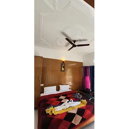 Monal Cafe And Homestay, Suwakholi Mussoorie Exterior photo